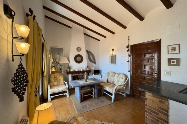2 bed apartment in Moraira
