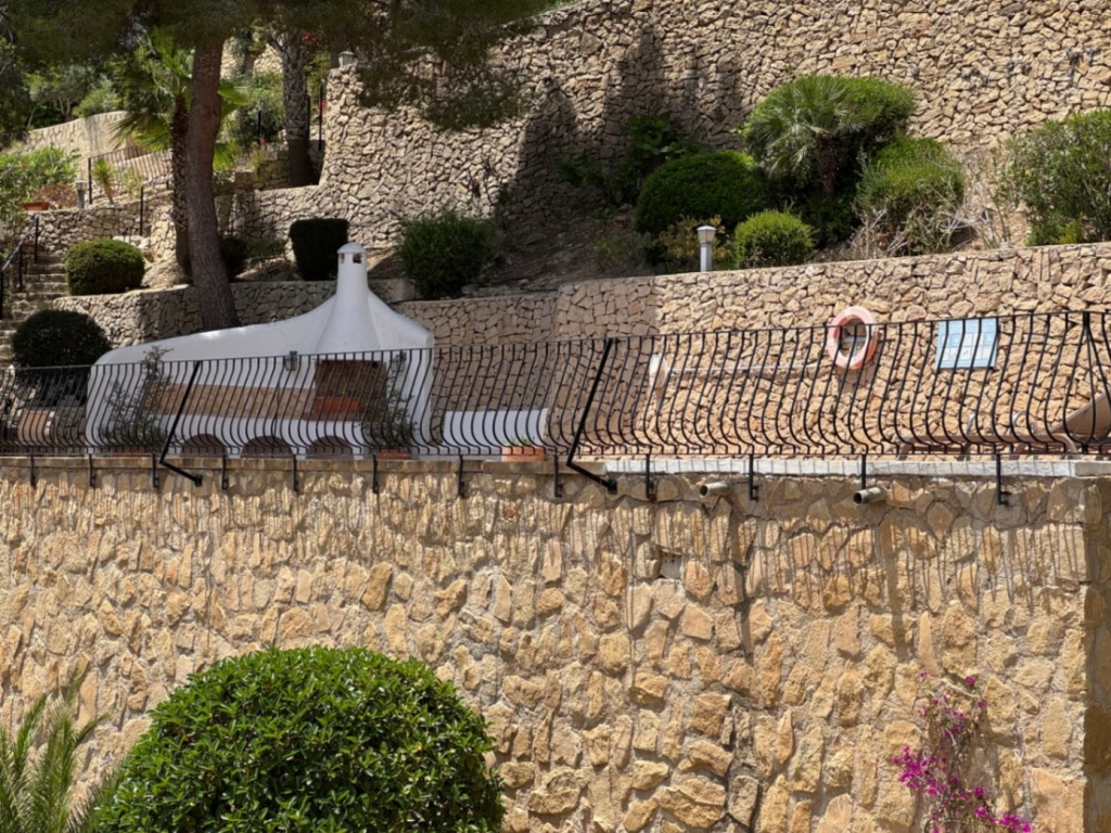 2 bed apartment in Moraira