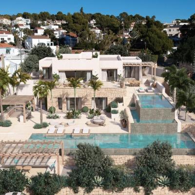 5 bed villas in Benissa