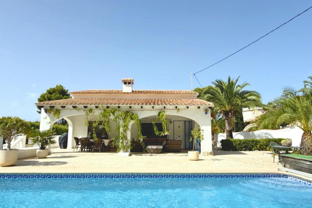2 bed villa in Moraira