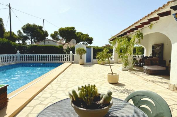 2 bed villa in Moraira
