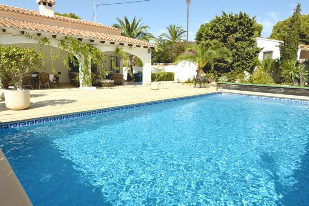 2 bed villa in Moraira