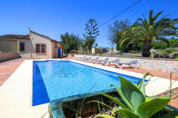 4 bed villas in Benissa
