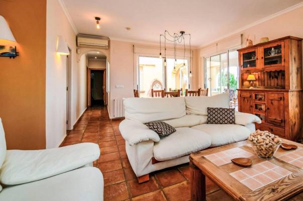4 bed villas in Benissa
