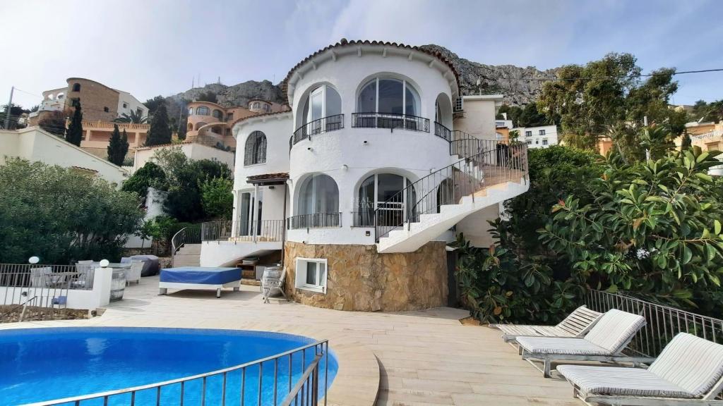 5 bed villa in Calpe/Calp