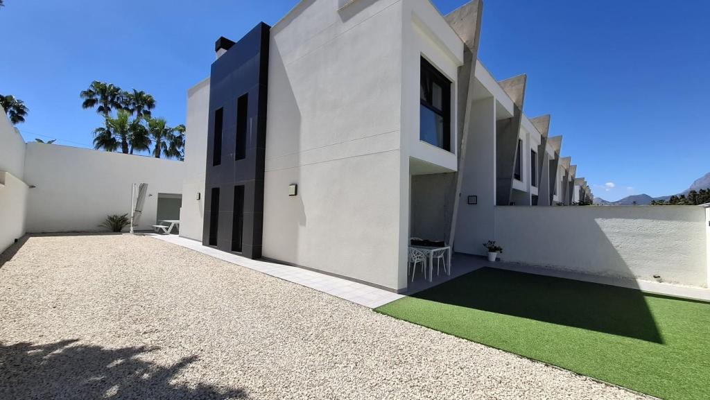 3 bed villa in Albir