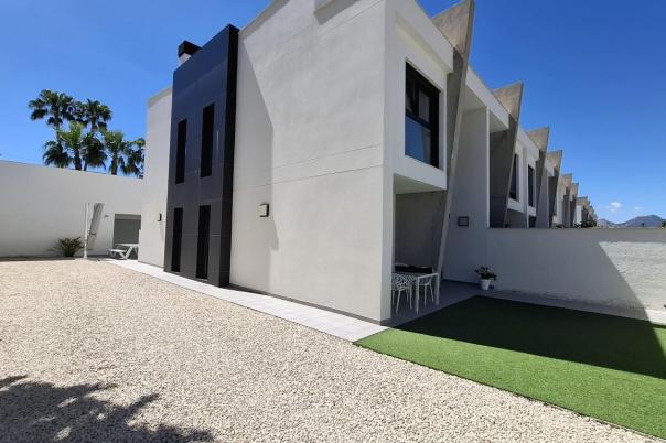 3 bed villa in Albir