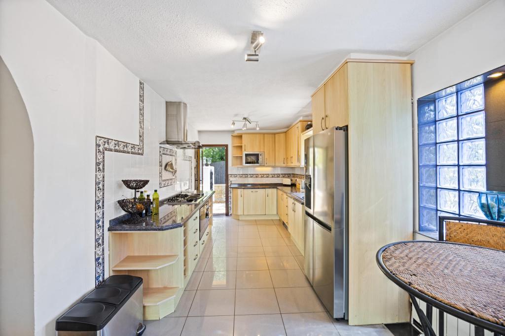 5 bed villas in Javea