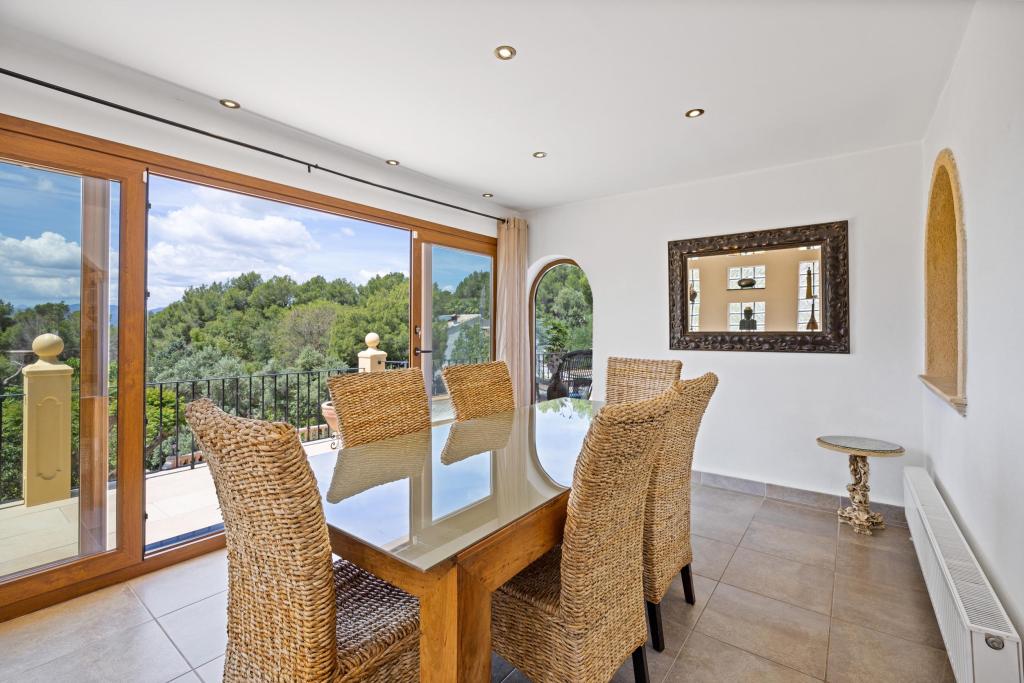 5 bed villas in Javea