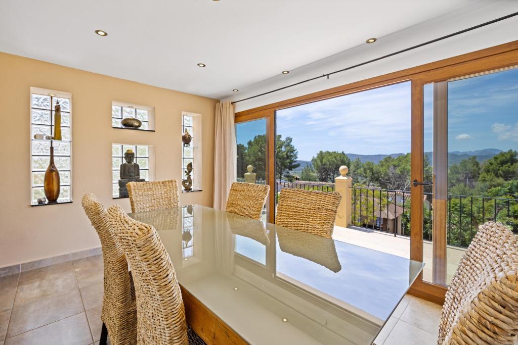 5 bed villas in Javea