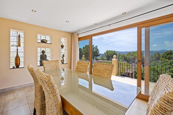 5 bed villas in Javea
