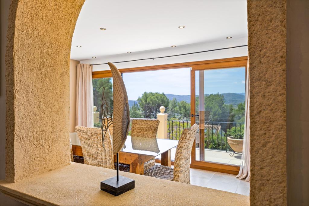 5 bed villas in Javea