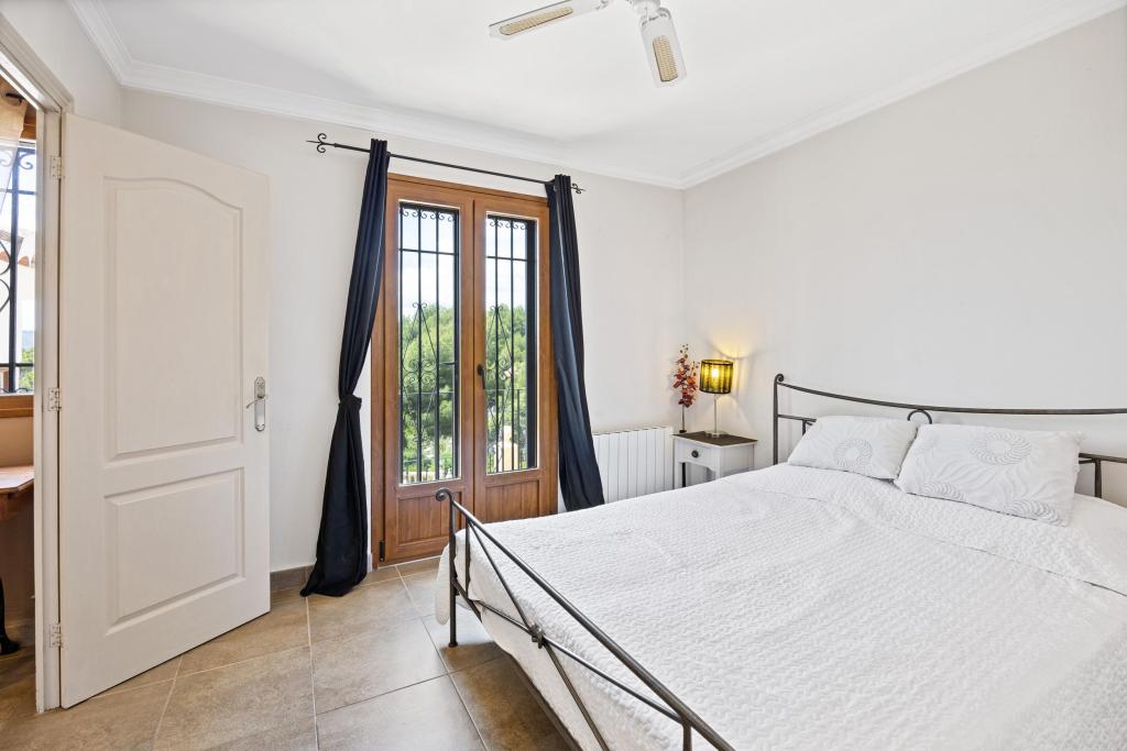 5 bed villas in Javea