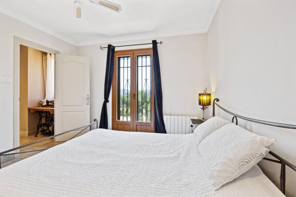 5 bed villas in Javea