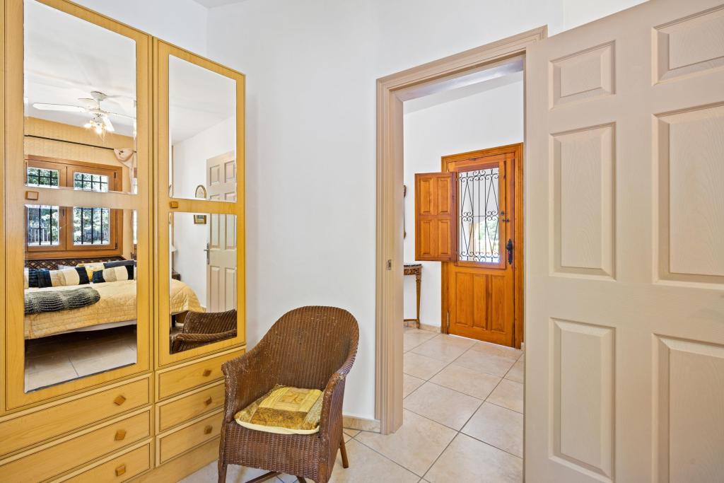 5 bed villas in Javea