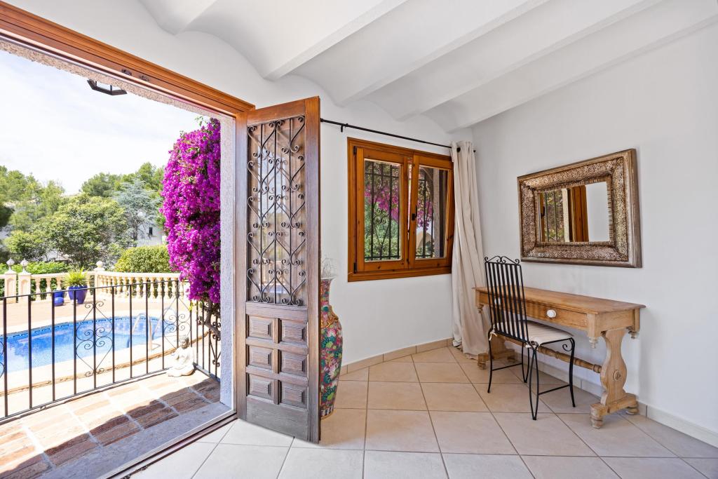 5 bed villas in Javea