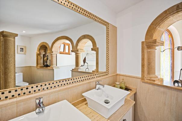 5 bed villas in Javea