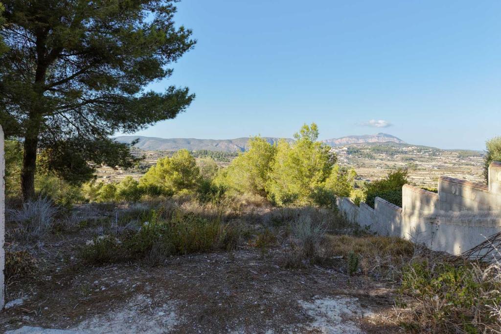 plot in Moraira