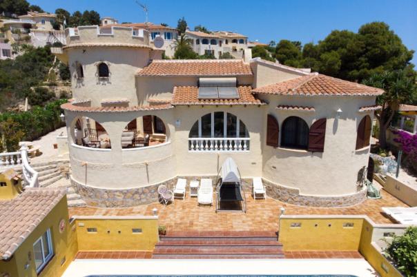 5 bed villas in Benitachell