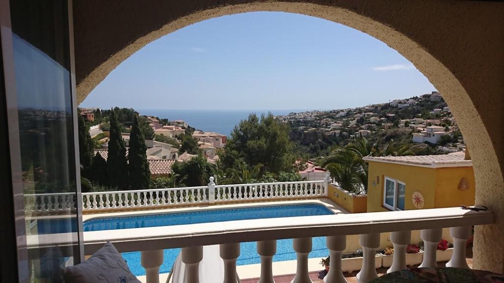 5 bed villas in Benitachell