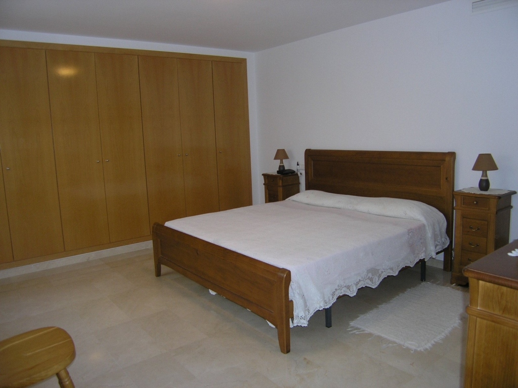 4 bed apartment in Benitachell