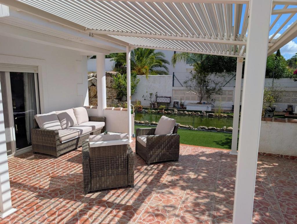 4 bed villas in Jalon