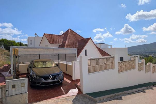 4 bed villas in Jalon