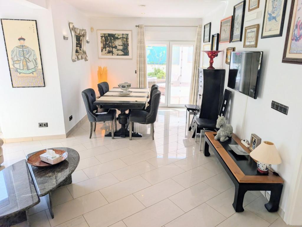 4 bed villas in Jalon