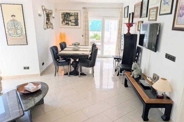 4 bed villas in Jalon