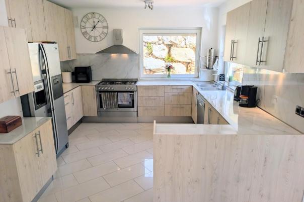 4 bed villas in Jalon
