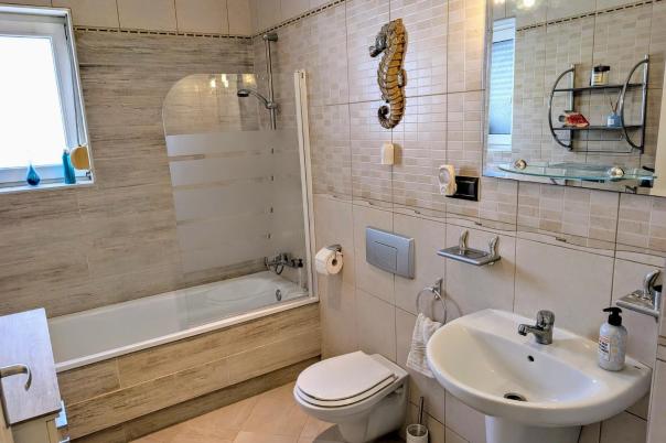 4 bed villas in Jalon