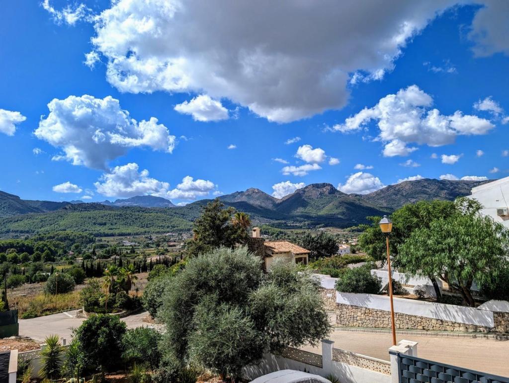 4 bed villas in Jalon