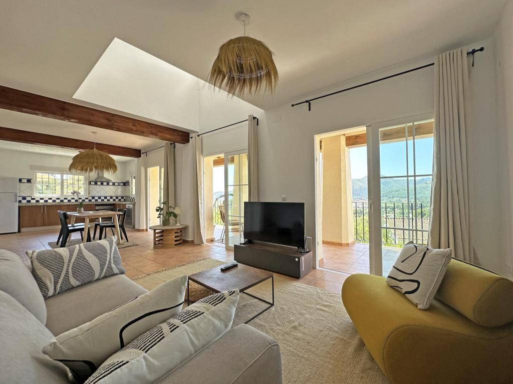3 bed villa in Jalón