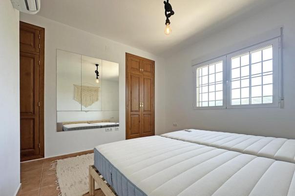 3 bed villa in Jalón