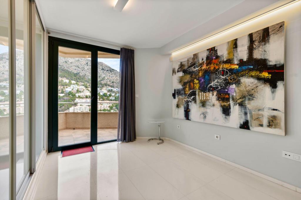 4 bed apartment in Altea