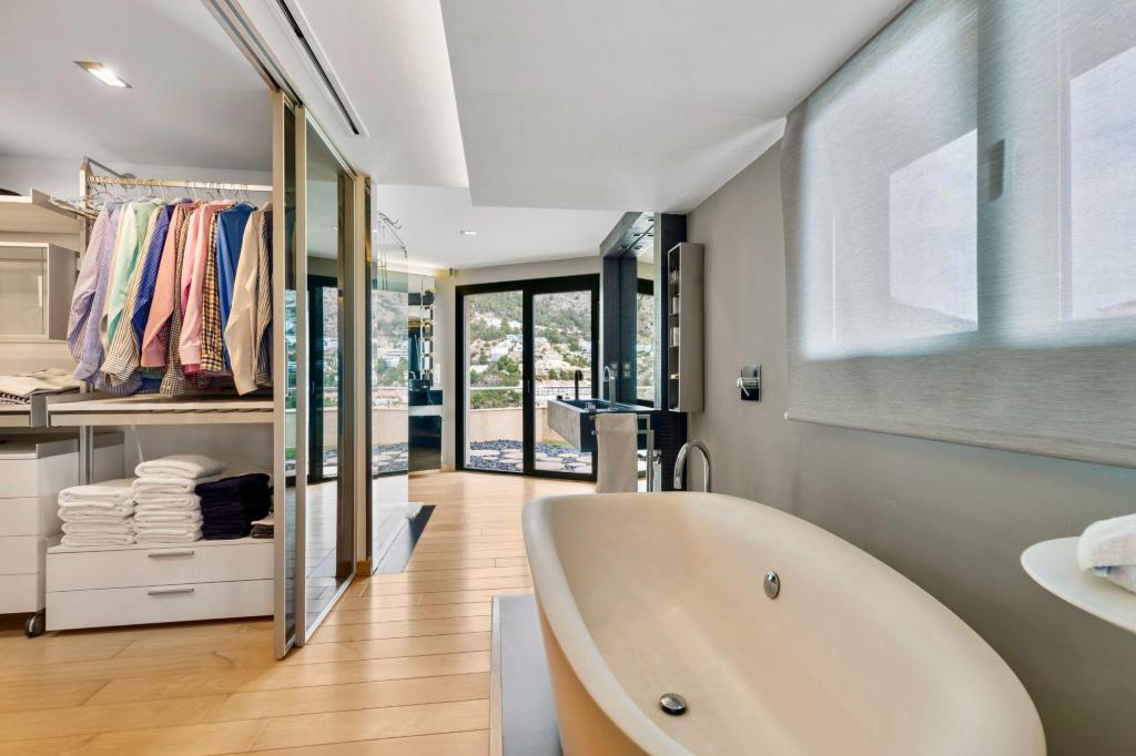 4 bed apartment in Altea