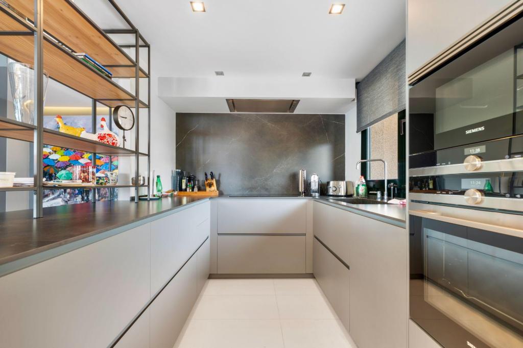 4 bed apartment in Altea