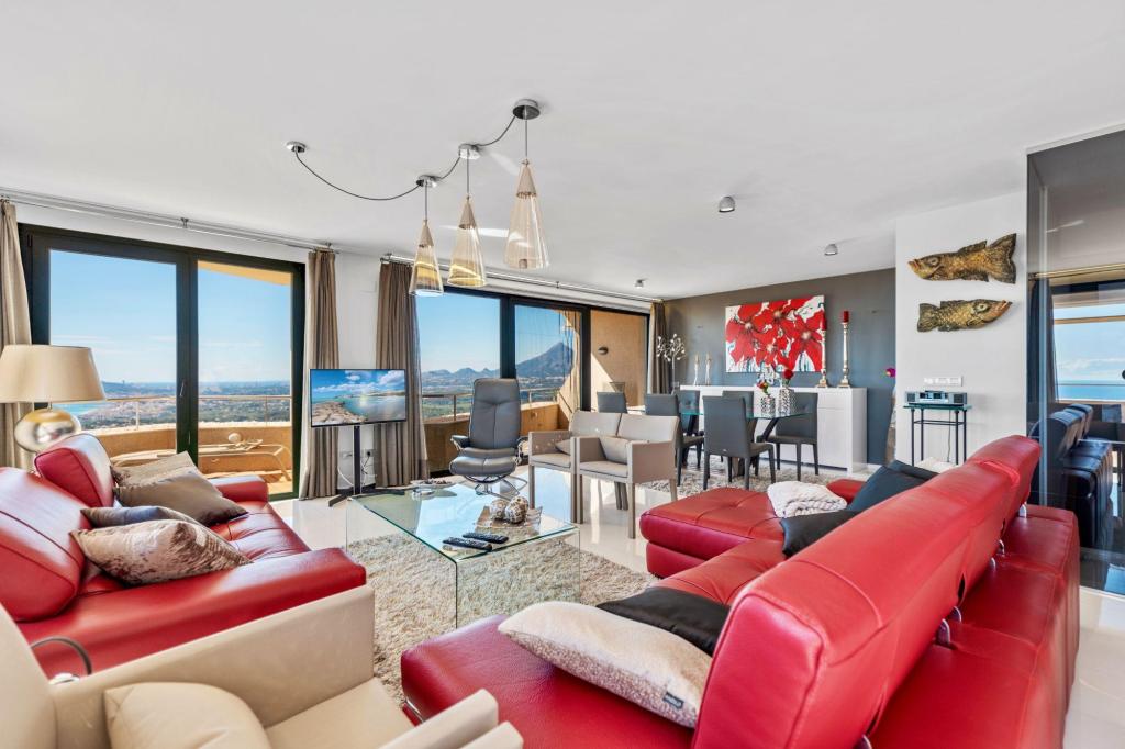 4 bed apartment in Altea