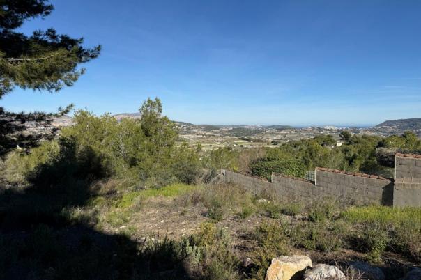 plot in Moraira