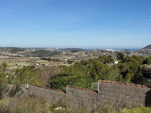 plot in Moraira