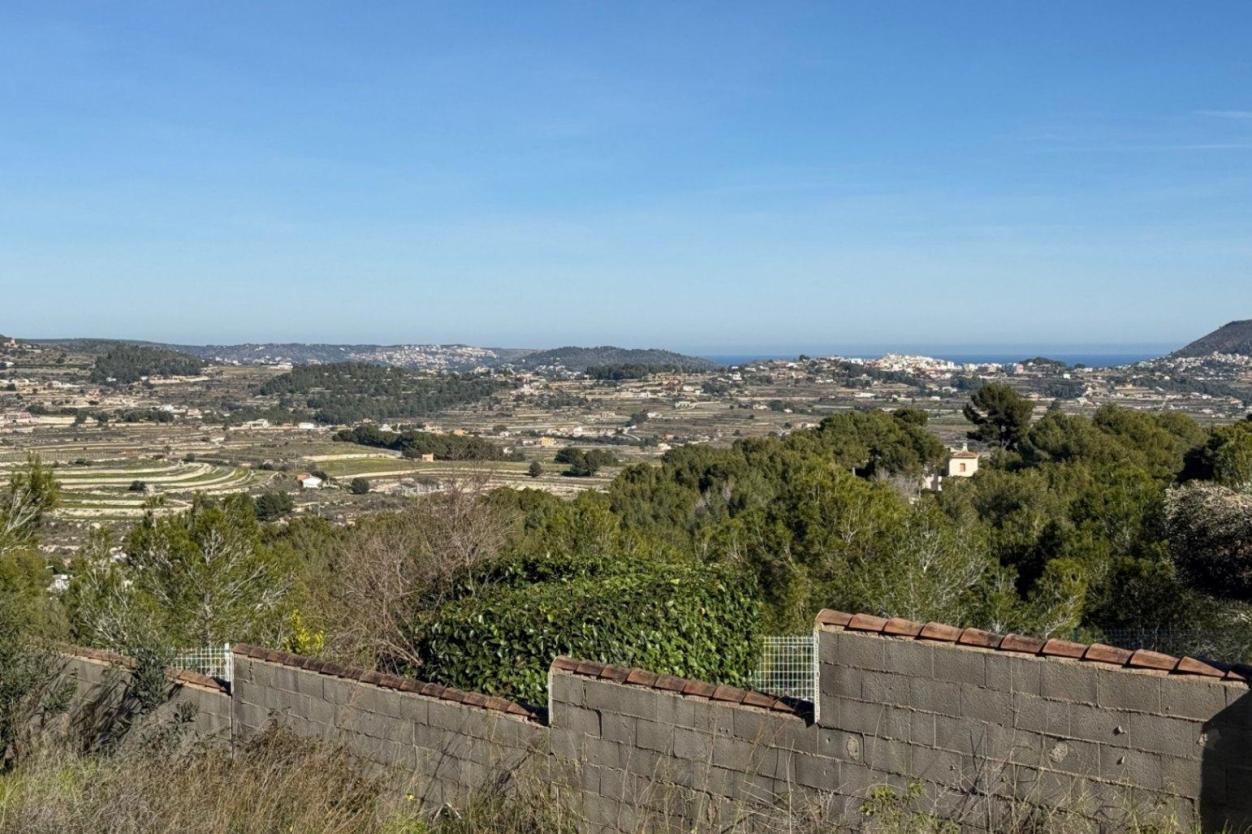 plot in Moraira