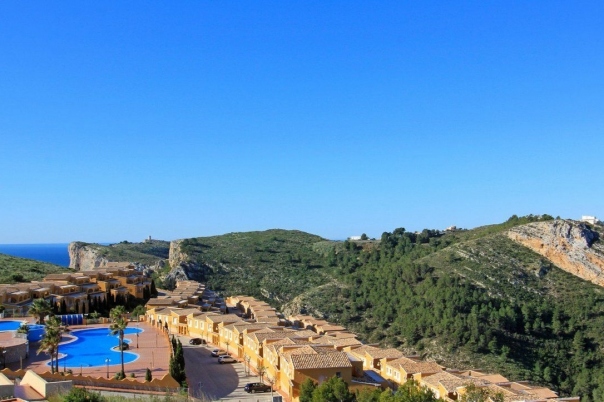 2 bed apartamento in Benitachell