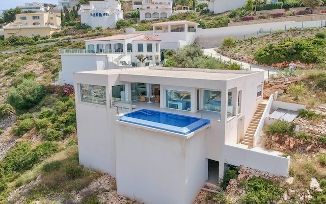 2 bed villas in Benitachell