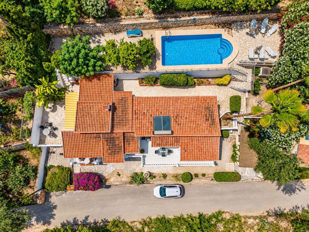 5 bed villas in Benissa