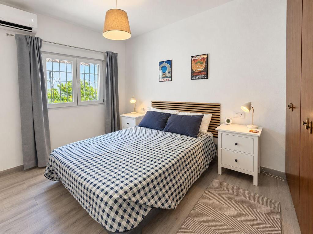 5 bed villas in Benissa