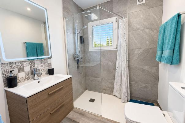 5 bed villas in Benissa