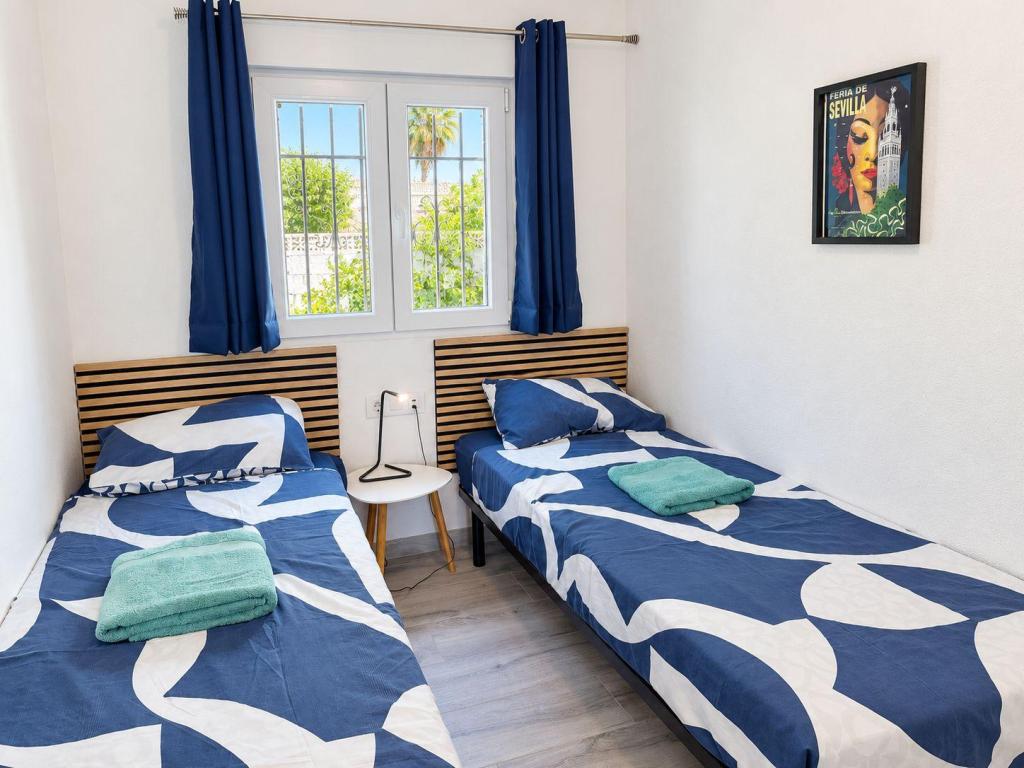 5 bed villas in Benissa