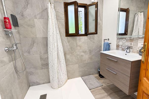 5 bed villas in Benissa