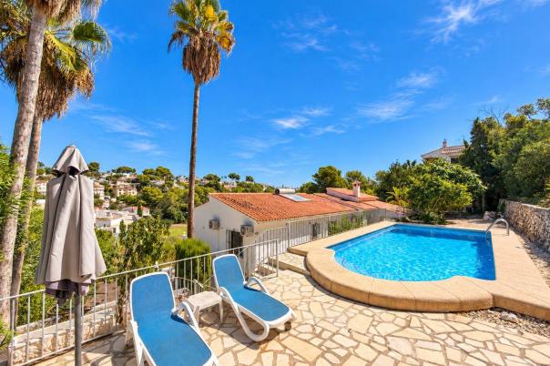 5 bed villas in Benissa