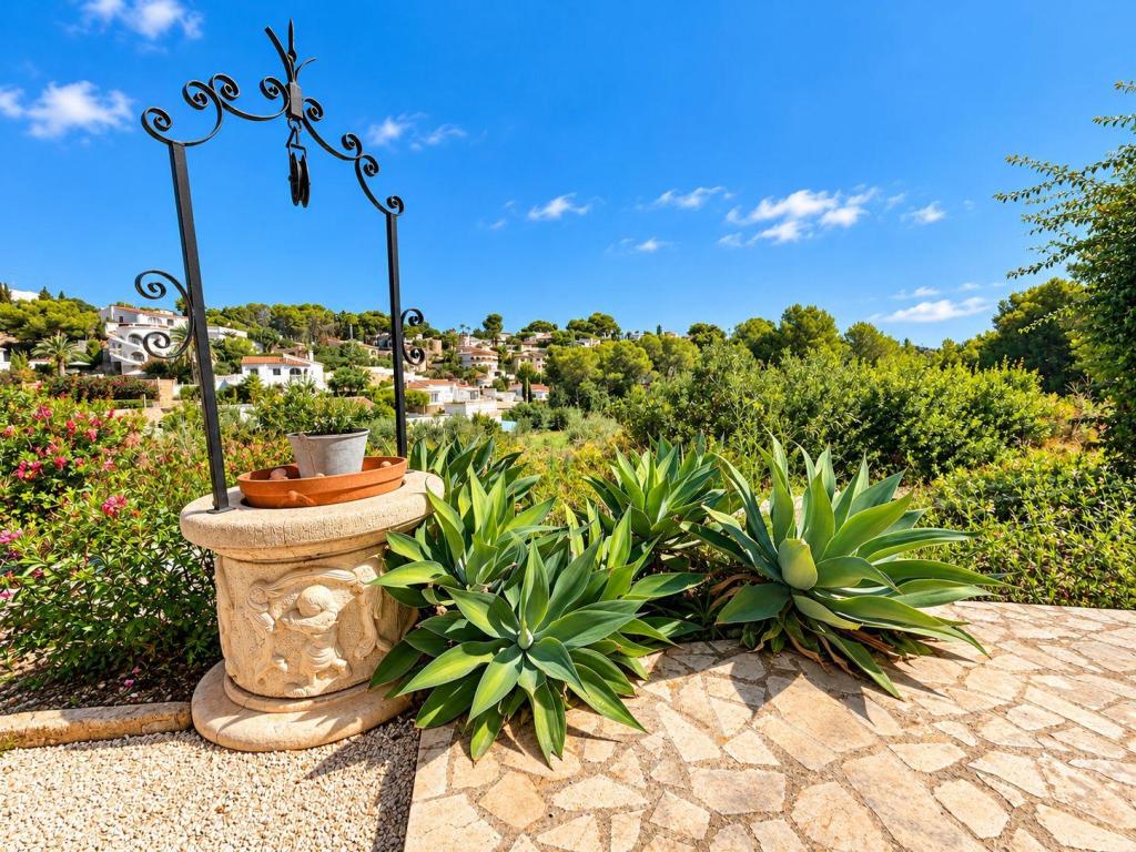 5 bed villas in Benissa